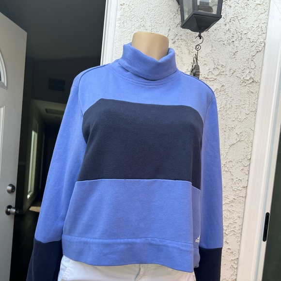 Adidas sweater - Picture 4 of 5